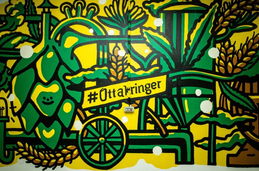 Vienna: Guided tour of the Ottakringer brewery - Finding the meeting point on Feßtgasse and using transit