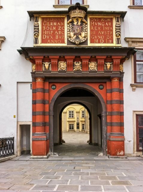Vienna: Guided Walking Tour of City Center Highlights - Finishing at St. Stephen’s Cathedral: legends with a view