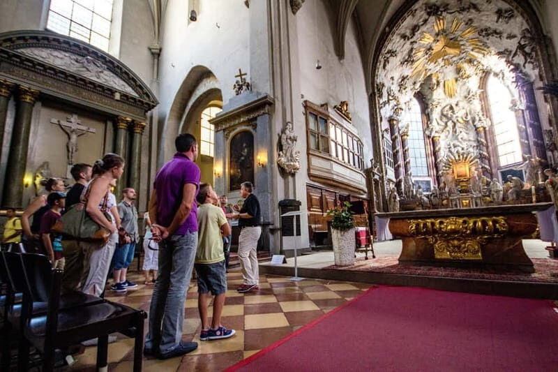 Vienna: Habsburgs Capital, 2hrs. Historical walking Tour - Vienna State Opera and Sisi’s diamond stars: glamour with context