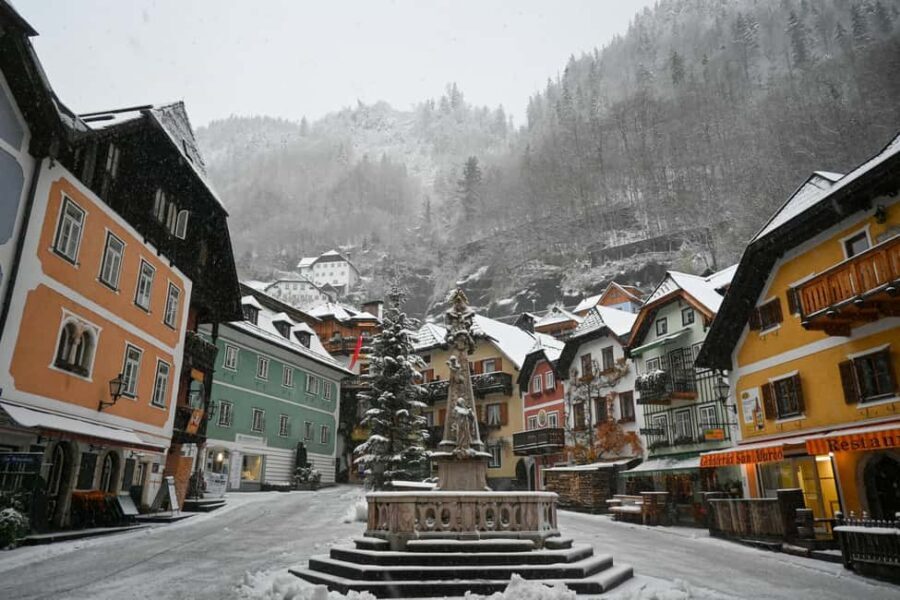 Vienna: Hallstatt Guided Tour with Hotel Pickup & Drop-off - Food, cash, and what you should plan to spend