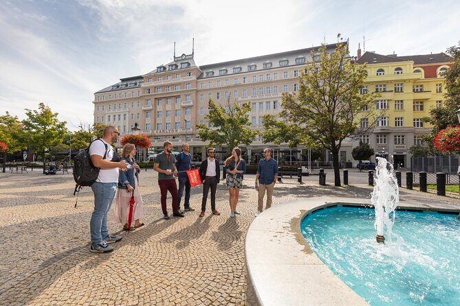 Vienna Highlights: Private Guided Walking Tour - Starting at Mozarthaus (Domgasse 5): the easy launch pad