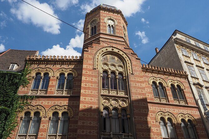 Vienna Historic Center: City Walk with Audio Guide on your Phone - Stop 4: Museum Judenplatz and remembering in the Jewish Quarter
