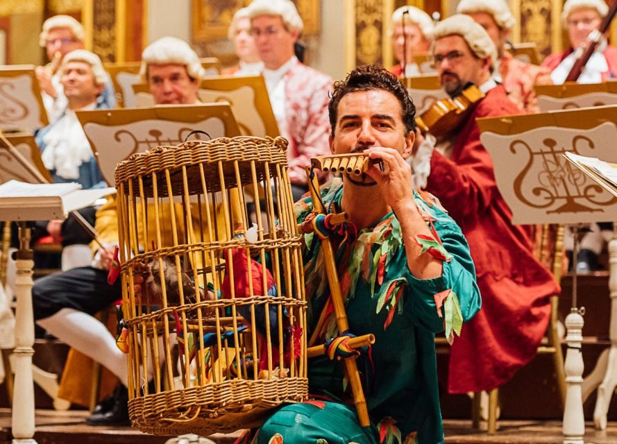 Vienna: Mozart Concert at the Musikverein - Golden Hall - Smart casual dress code and the coat check reality