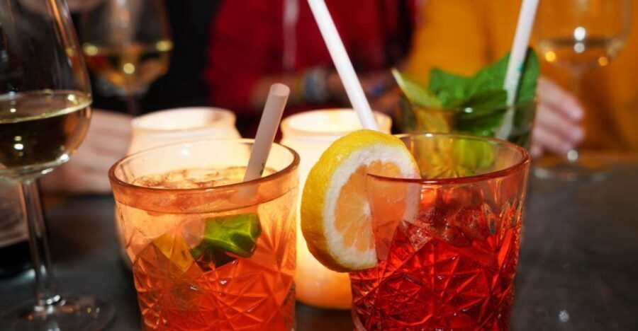 Vienna Nightlife Tour: Dinner, Drinks & Rooftop Bar - Key Things That Make This Nightlife Tour Worth Your Time