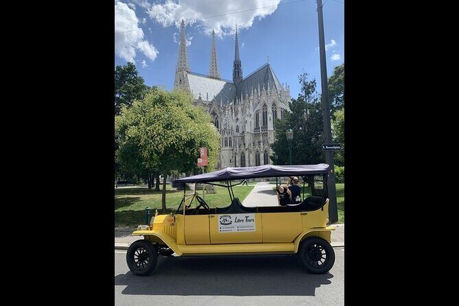 Vienna Oldtown Tour - Ringstraße landmarks: Parliament, City Hall, and twin-spire drama