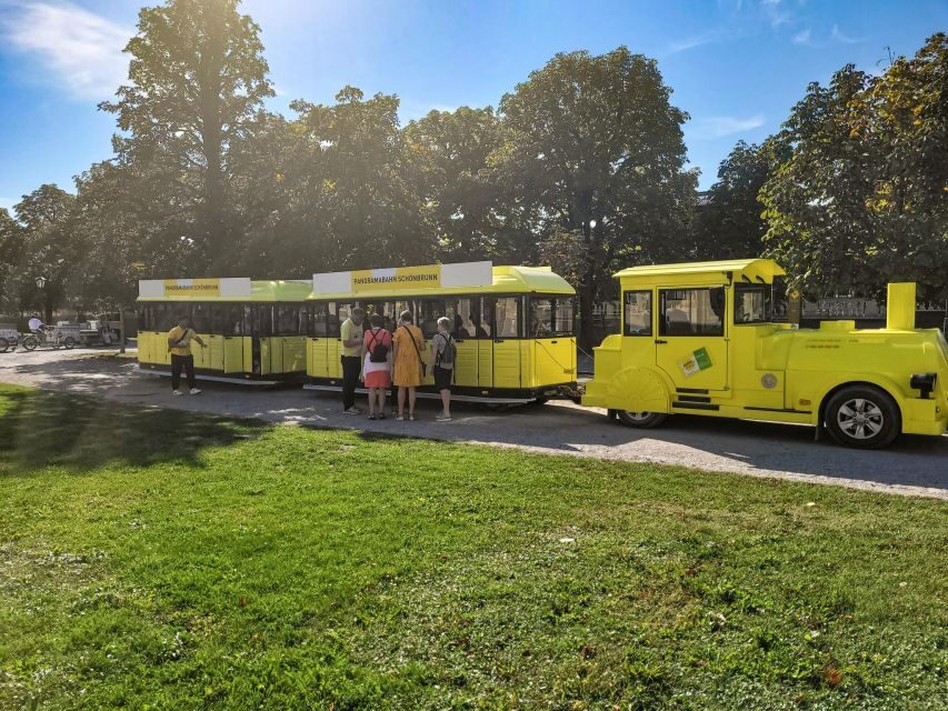 Vienna: Panorama Train Tickets to explore Schönbrunn Palace - The 9 stops: how to structure your day without racing