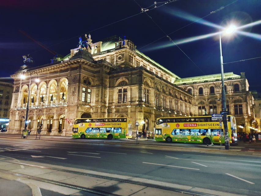 Vienna: Panoramic Night Tour by Bus - The 1-hour panoramic ride: how it actually feels on the ground