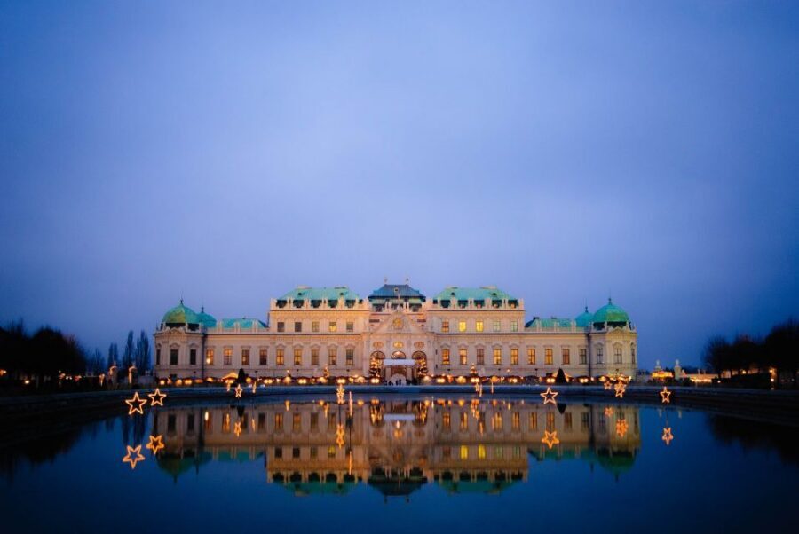 Vienna: Panoramic Night Tour by Bus - Vienna State Opera: the grand opening shot