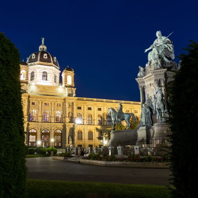 Vienna: Panoramic Night Tour by Bus - Austrian Parliament: power, symbolism, and angles from the curb