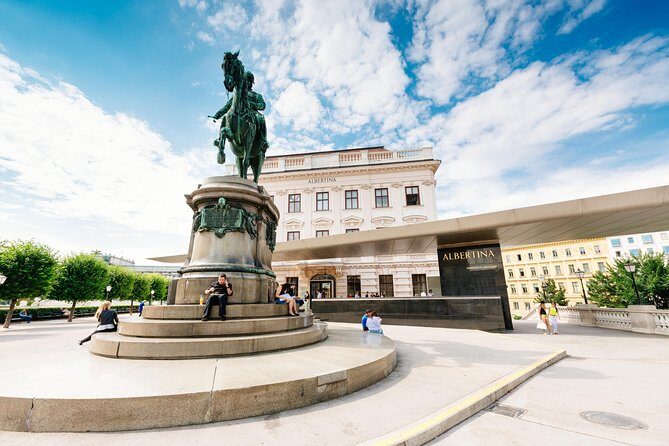 Vienna PASS Including Hop On Hop Off Bus Ticket - Music day: Beethoven, Mozart, Haydn, and Schubert (plus a sound museum)
