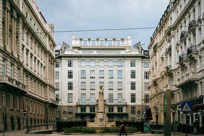 Vienna Photography Masterclass - Private Photography Lesson - Price and value: is $177.44 per person a smart move?