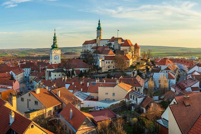 Vienna-Prague One-Way Sightseeing Tour Bus - Stop 1: Lednice Palace Gardens, the Palm House, and the Minaret Views