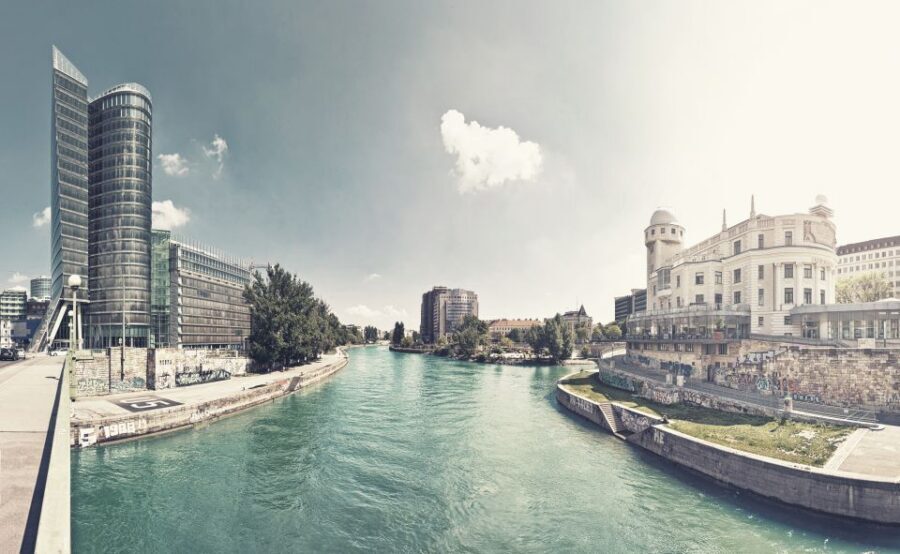Vienna: Private 3-Hour City Highlights Van Tour - Why This Private Vienna Highlights Tour Works So Well
