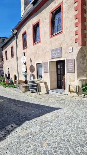 Vienna: Private Wachau tour to Dürnstein and Melk - Who should book this Wachau private tour