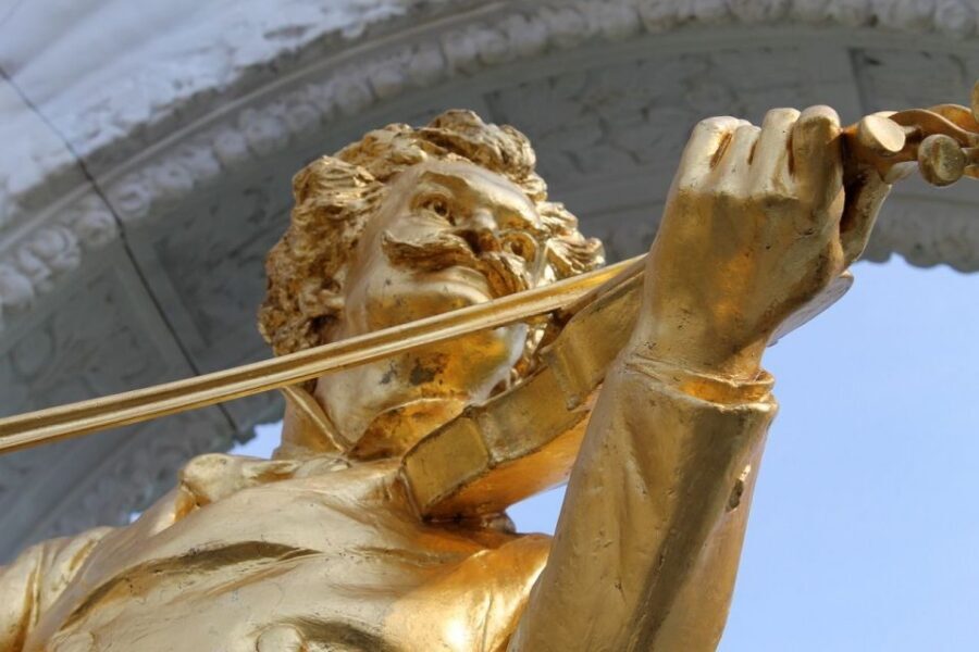 Vienna Private Walking Tour including State Opera - Peterskirche and the 4th century anchor