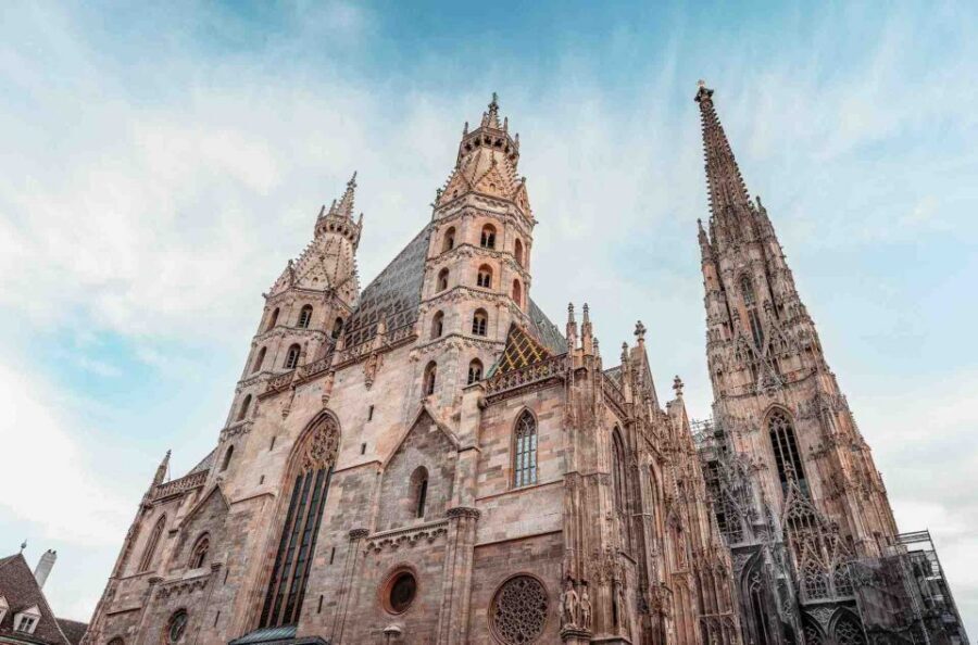 Vienna: Schönbrunn Palace and City Center Guided Tour - Graben and the Golden Triangle Street: Vienna’s classic walk