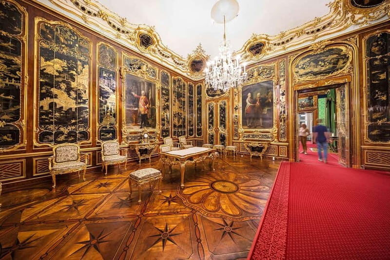 Vienna: Schönbrunn Palace and Gardens Tour - Schönbrunn Gardens: French formal design and the big photo stops