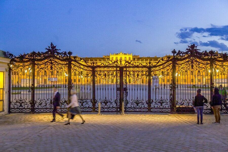 Vienna: Schönbrunn Palace & Gardens Skip-the-Line Tour - Who should book this Schönbrunn Palace & Gardens tour?
