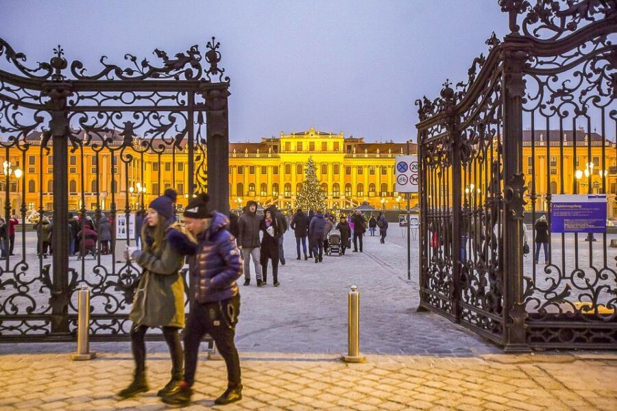 Vienna: Schönbrunn Palace & Gardens Skip-the-Line Tour - Gardens after the palace: Gloriette views and paced wandering