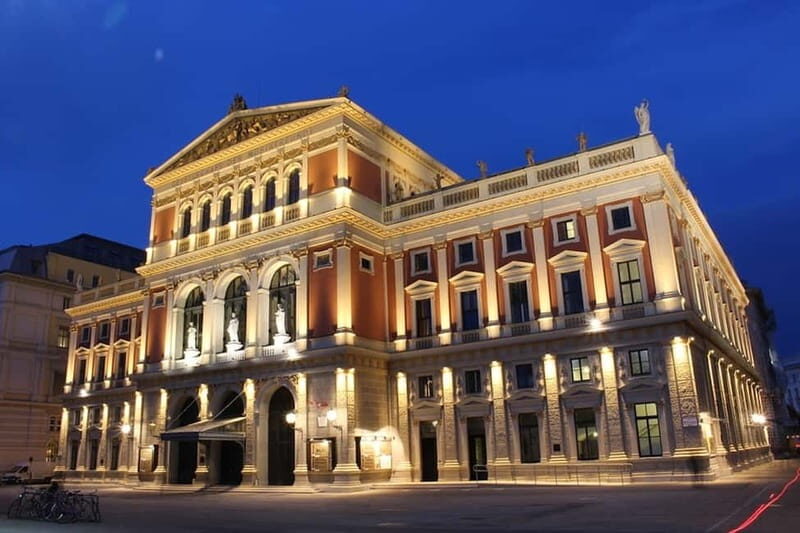 Vienna: Sightseeing Tour in a Classic Style Car - Music and culture cues: monuments, museums, and the composer streets