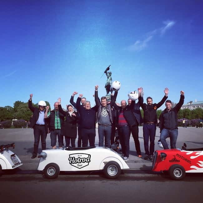 Vienna: Sightseeing Tour in Hotrod - The vibe: Vienna at go-kart energy