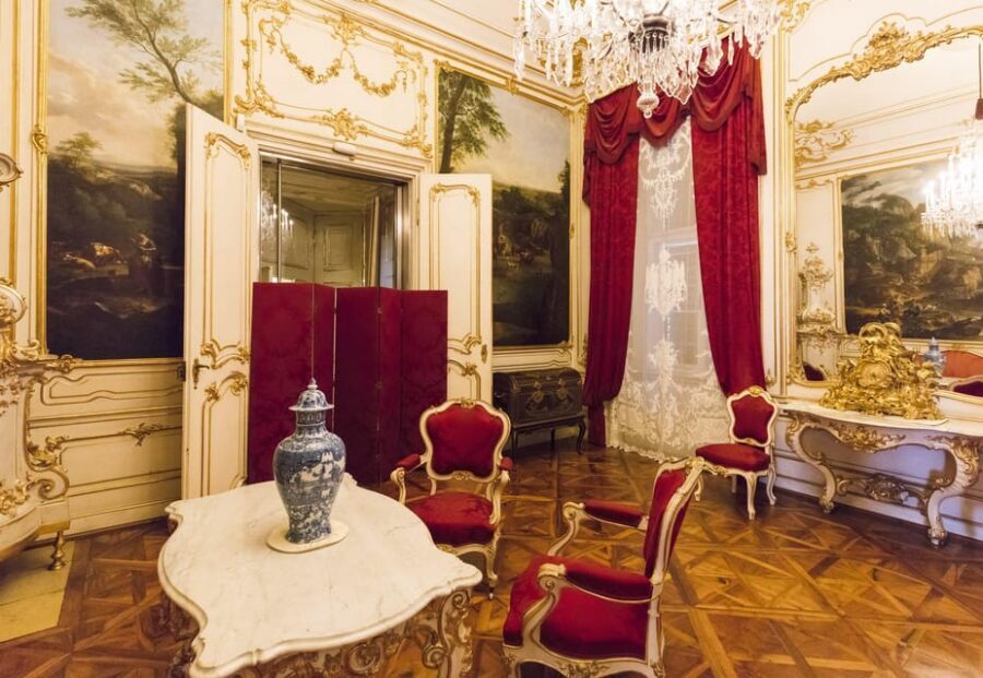 Vienna: Skip-the-Line Schönbrunn Palace and Gardens Tour - Great Gallery to Hall of Ceremonies: Why These Stops Matter