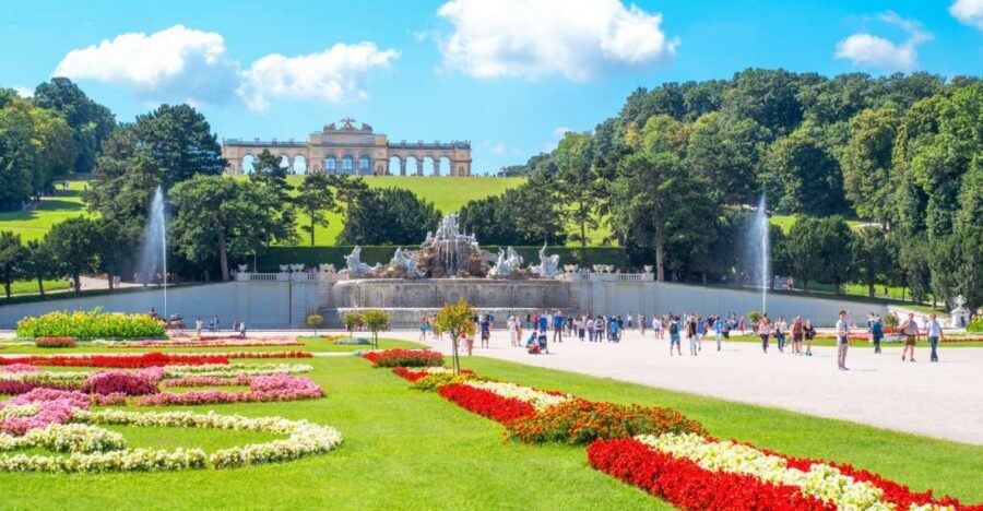 Vienna: Skip-the-Line Schönbrunn Palace & Gardens Tour - Key highlights you’ll care about
