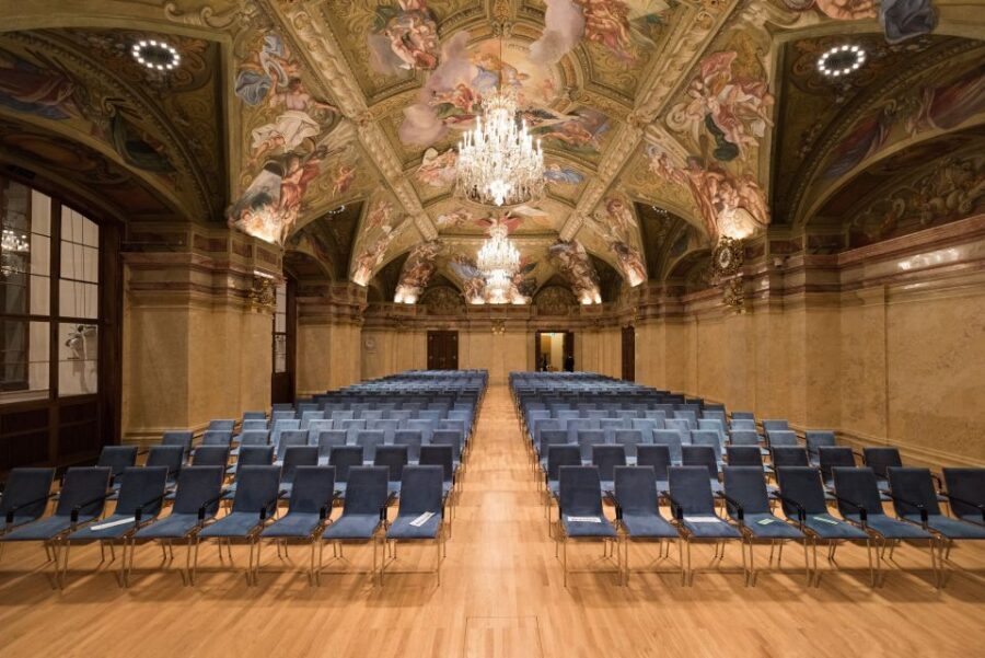 Vienna Supreme Orchestra at Palais Niederösterreich - Langtagssaal ceiling fresco: what the main hall adds to the sound