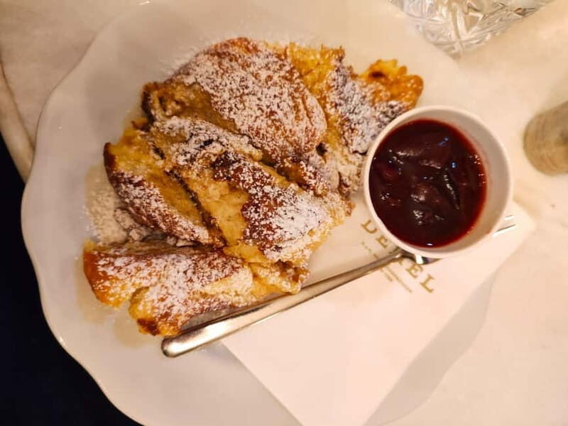 Vienna: The Ultimate Full Meal Austrian Food Tour - Vienna on foot: what a 3-hour full meal tour really feels like