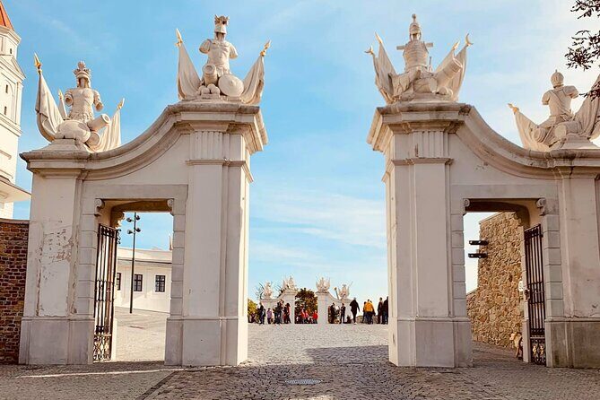 Vienna to Budapest and Bratislava Private Full Day Guided Tour - Bratislava Castle and Slavin: Hilltop Views and the Best First Impression