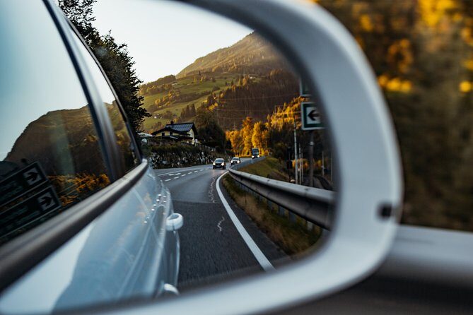 Vienna to Budapest - Private transfer with 2h of Sightseeing - Driver expectations: English-speaking help, not a guided tour