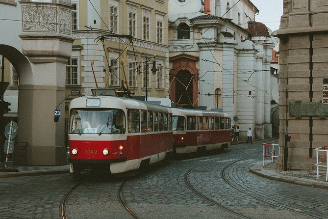Vienna to Prague - Private Transfer with 2 hours of Sightseeing - Picking Your En-Route Stop: What Each Option Is Good For