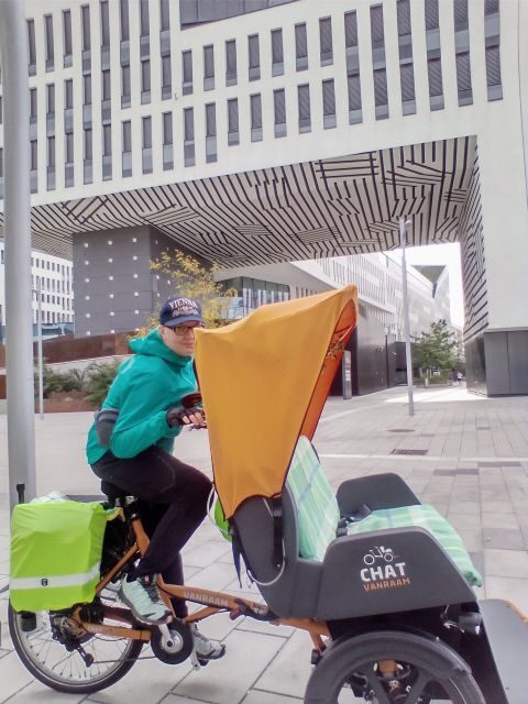 Vienna: Tour RAXI (electric rickshaw) 3 hours in Vienna - Old Danube and Donau Park: the calm side of Vienna you get to reach quickly