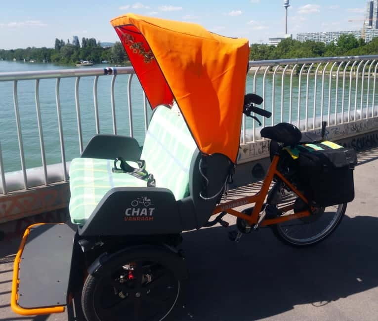 Vienna: Tour with locals in RAXI electric rickshaw - Vienna by RAXI: why this feels different from a bus tour