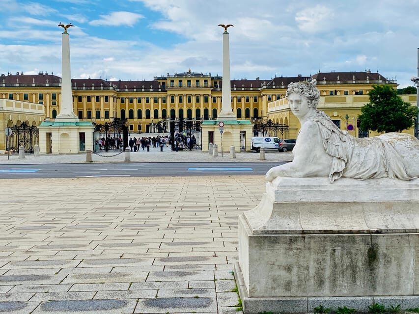 Vienna: UNESCO Schönbrunn Palace Guided Tour with Entry - Schönbrunn Gardens: a calm 30-minute reset
