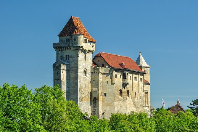 Vienna : Vienna Forest Tour with Underground Lake and Wine Tasting - Vienna Forest Day Trip Logic: Why This Works