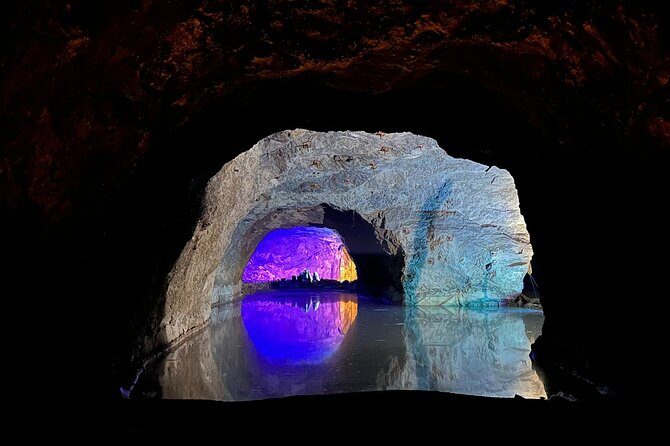 Vienna : Vienna Forest Tour with Underground Lake and Wine Tasting - Seegrotte Hinterbrühl Underground Lake: Boat Trip in a Mine