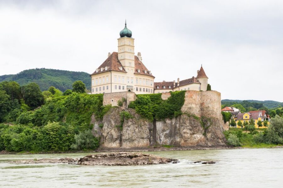 Vienna: Wachau Valley, Melk Abbey Tour with Danube Boat Trip - Who should book this tour (and who might not)