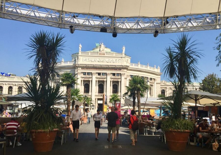 Vienna: Walking Tour of the Historic Ringstrasse - City Hall, Burgtheater, and Parliament: Vienna’s public face