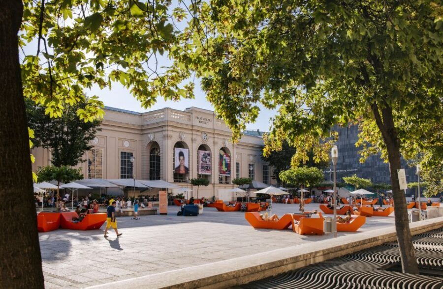 Vienna: Walking Tour of the MuseumsQuartier with Guide - Baroque meets modern: reading the mixed design language