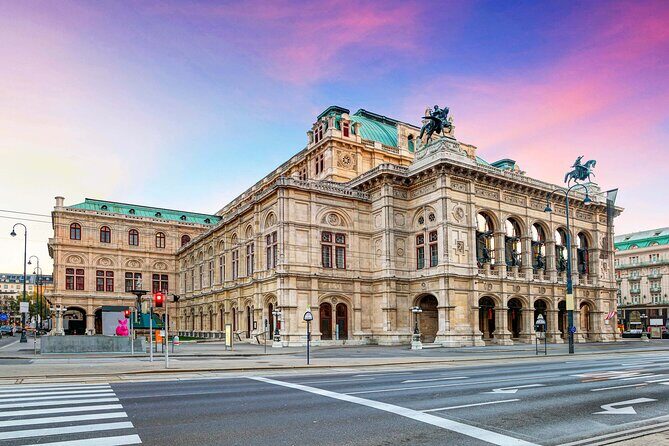 Vienna Walking Tour with Audioguide on Your Smartphone - Should you book this tour?