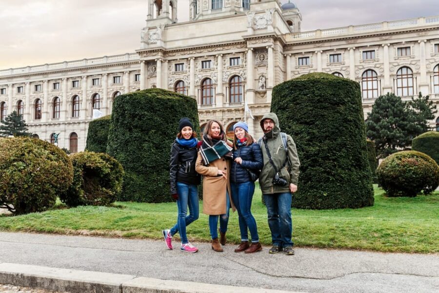 Vienna's Old Town and Attractions Self-Guided Tour Booklet - What works well in the real world (and what to watch for)
