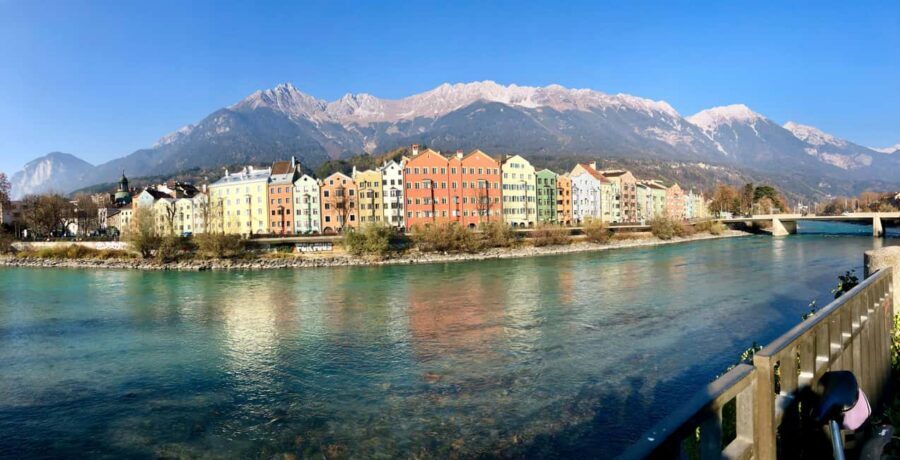 Winter Magic of Innsbruck: Christmas Spirit & Alpine Views - Hofburg Innsbruck: imperial winters, told in a walkable way