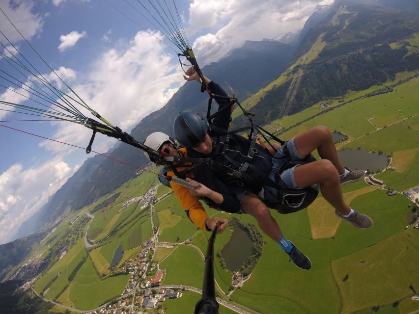 Zell am See: Paragliding Tandem Flight - The GoPro-style souvenir: why it’s worth paying attention to